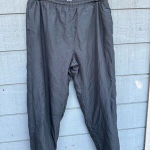 Cheetah Brand Parachute/Windbreaker Nylon Track Pants size Large.